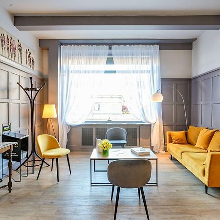 Brit Hotel Roanne - Le Grand Hotel Bagian luar foto