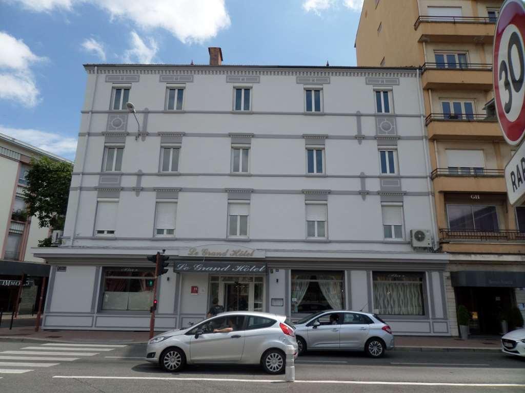 Brit Hotel Roanne - Le Grand Hotel Bagian luar foto